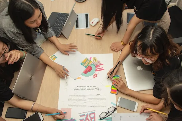 Flexibilitatea mentală la copii: Ce reprezintă și cum poate fi dezvoltată?