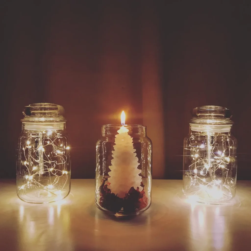 Presiunea socială și starea de bine psihologică în perioada Crăciunului: particularități ale experienței adulților tineri